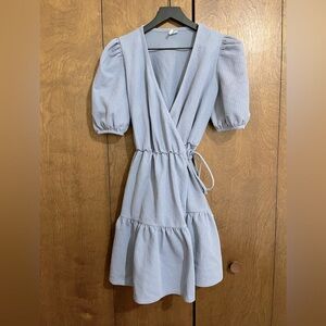 &Other Stories Elegant Blue Wrap Dress Size S